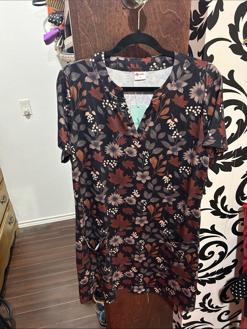 Floral V-neck Dress with Pockets